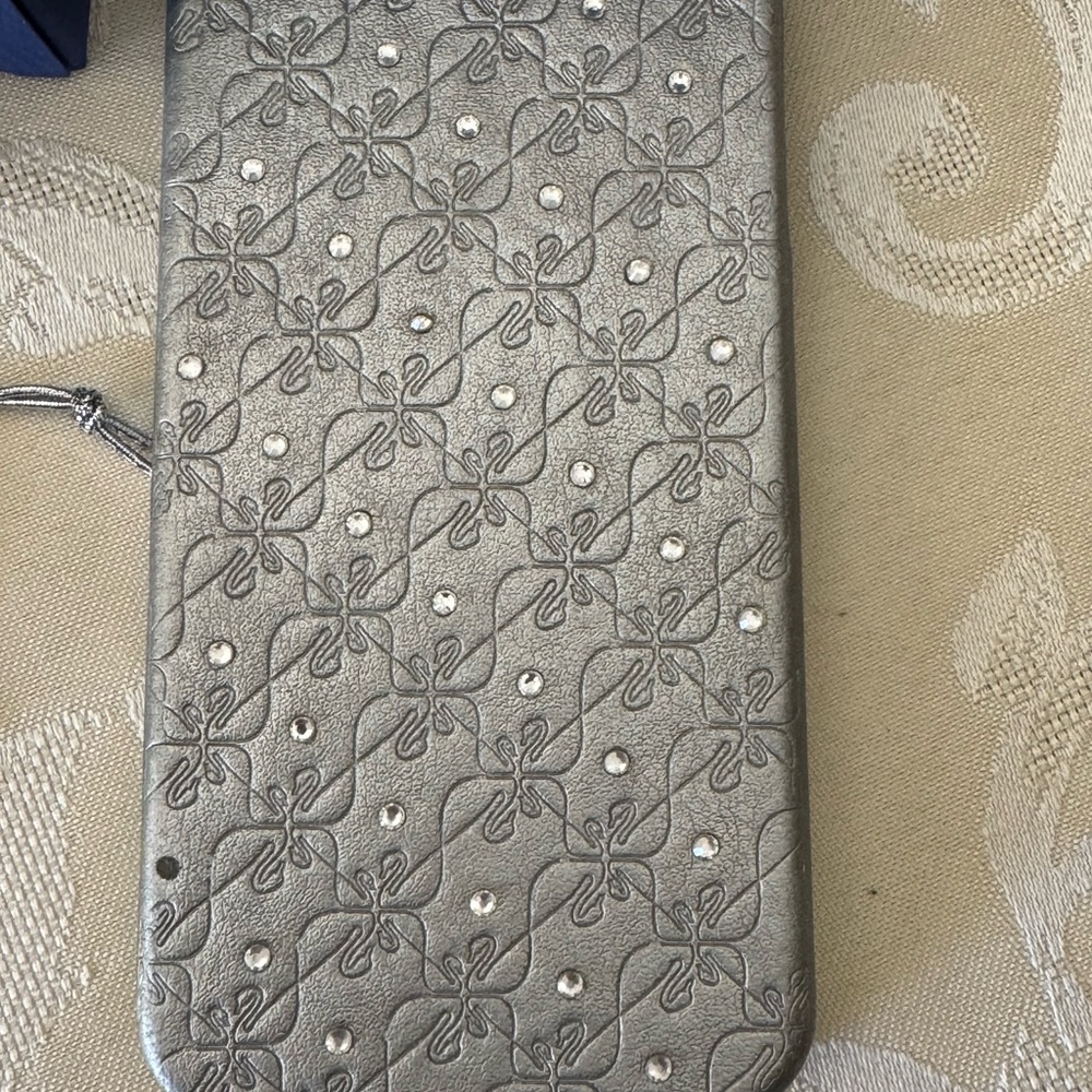 Swarovski Elegant Silver Phone Case